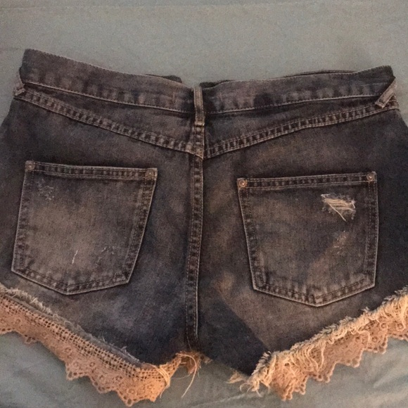 Free People Boho Festival crochet Shorts - Picture 3 of 3